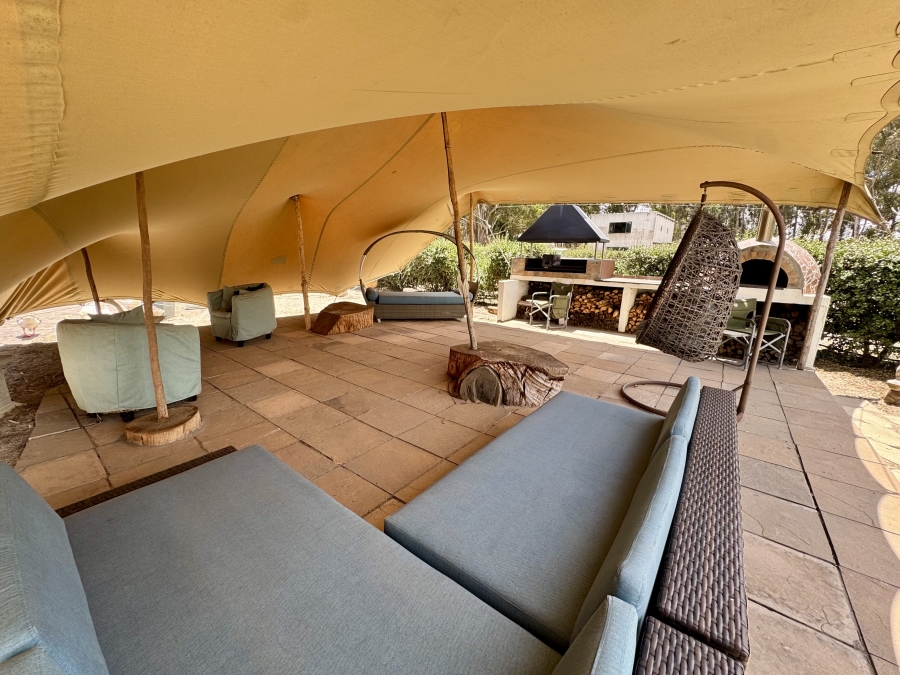 5 Bedroom Property for Sale in Cape Farms Western Cape